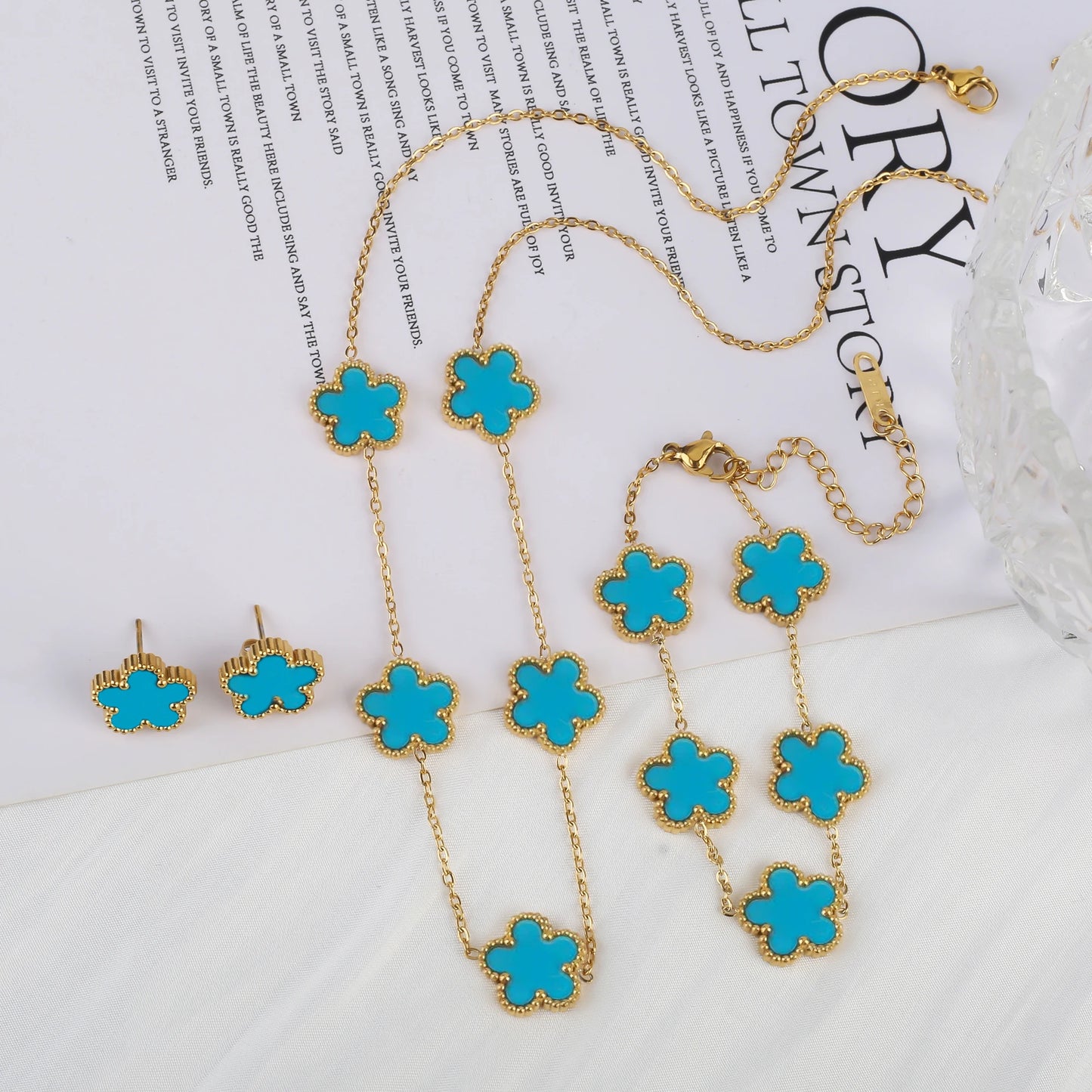 NONED Five-Leaf Clover Jewelry Set Necklace Earrings Bracelet