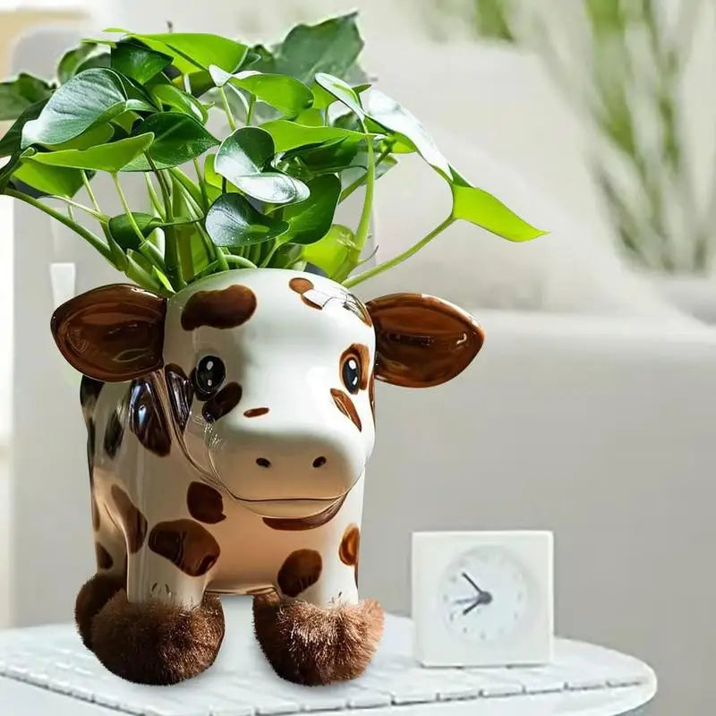 Highland Cow Planter Pot Resin Animal Shaped Desktop Decor