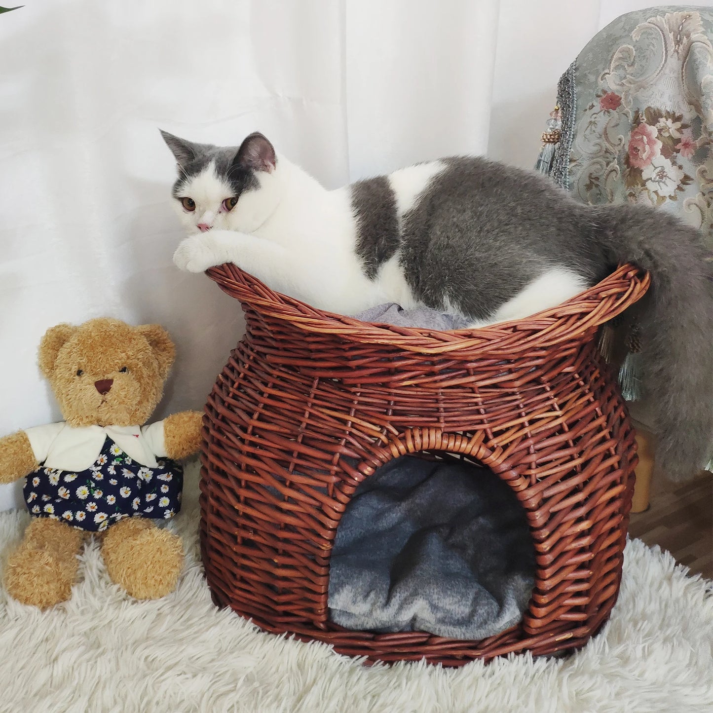 Two Tier Wicker Cat Bed Play House With Plush Cushions