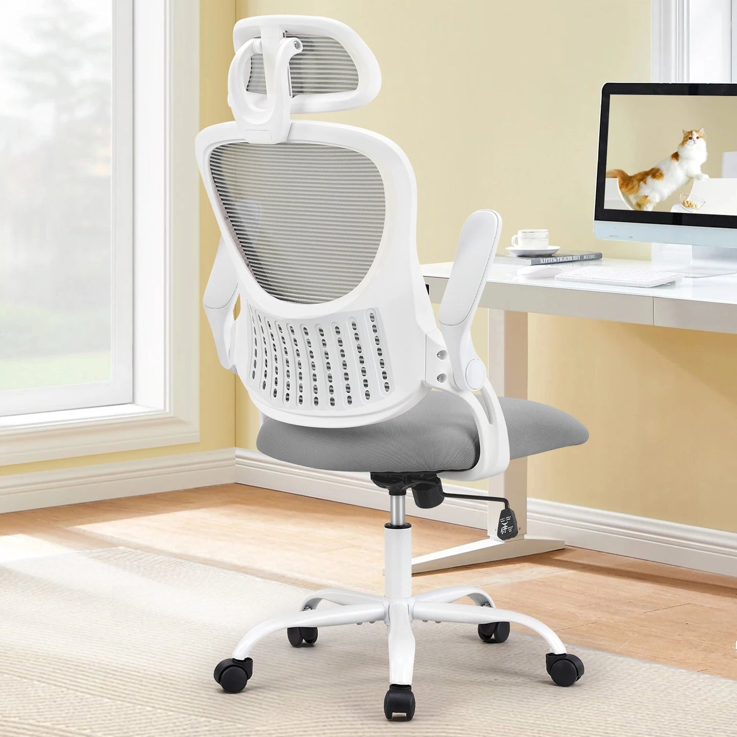 JHK Mesh Ergonomic Office Chair With Lumbar Support And Headrest