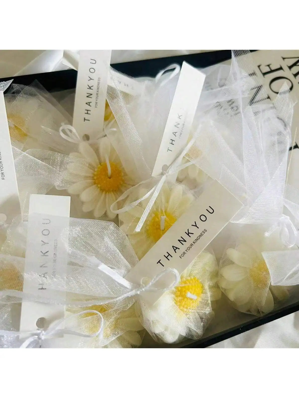 Daisy Shaped Candle Set Scented Soy Wax For Wedding Favors Decor