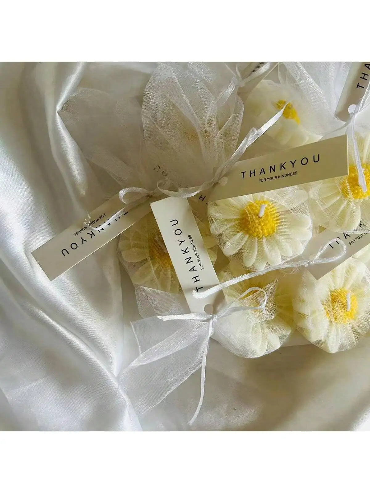 Daisy Shaped Candle Set Scented Soy Wax For Wedding Favors Decor