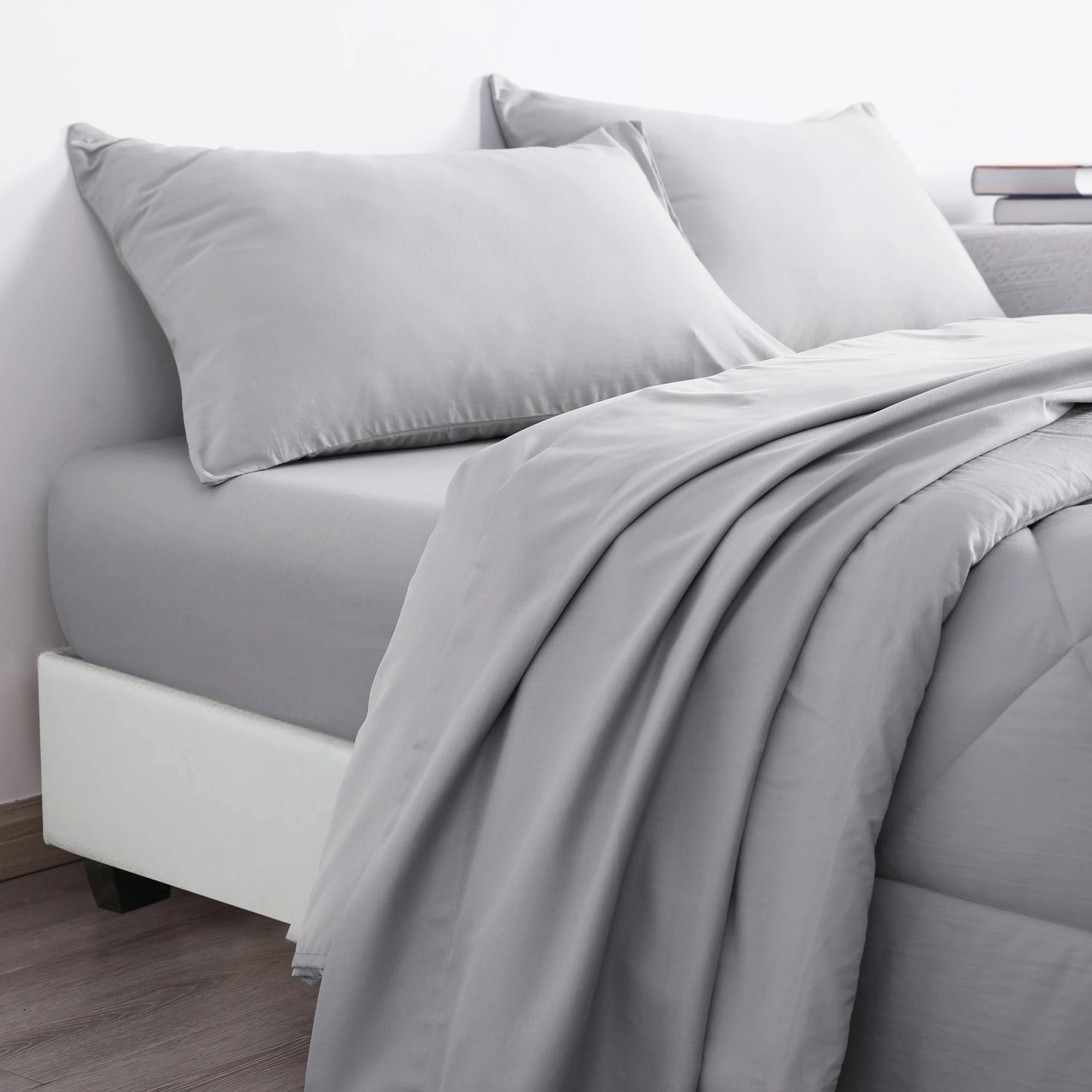 Ntbay 5 Piece Breathable Bedding Comforter Set for Home