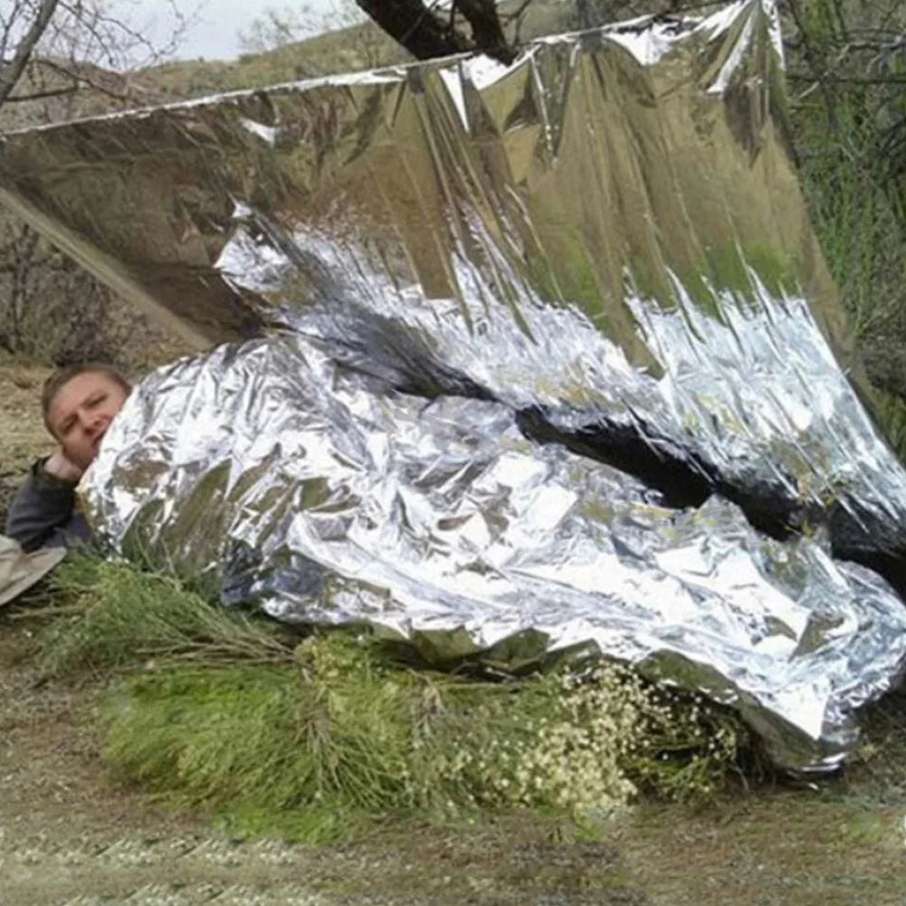 Emergency Thermal Mylar Space Blanket For Outdoor Camping