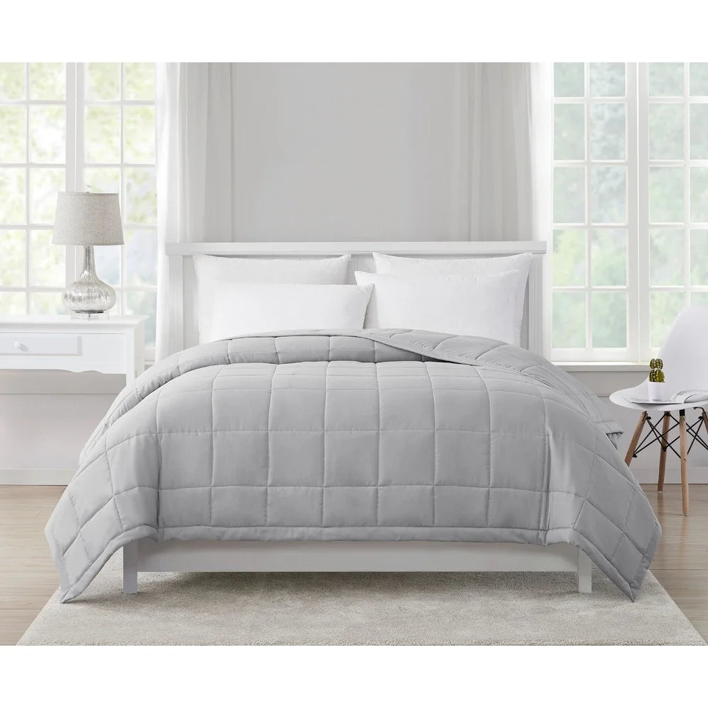 Down Alternative Blanket Hypoallergenic Polyester Machine Washable Oeko Tex