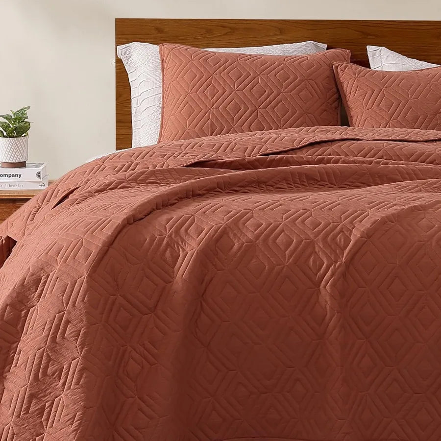 Geometric Autumn Leaf Quilt Set Bedding With Pillow Shams